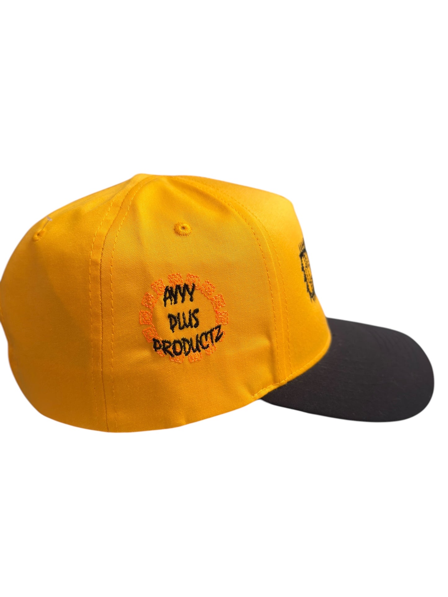 Chainsaw Man Snapback Black / Yellow