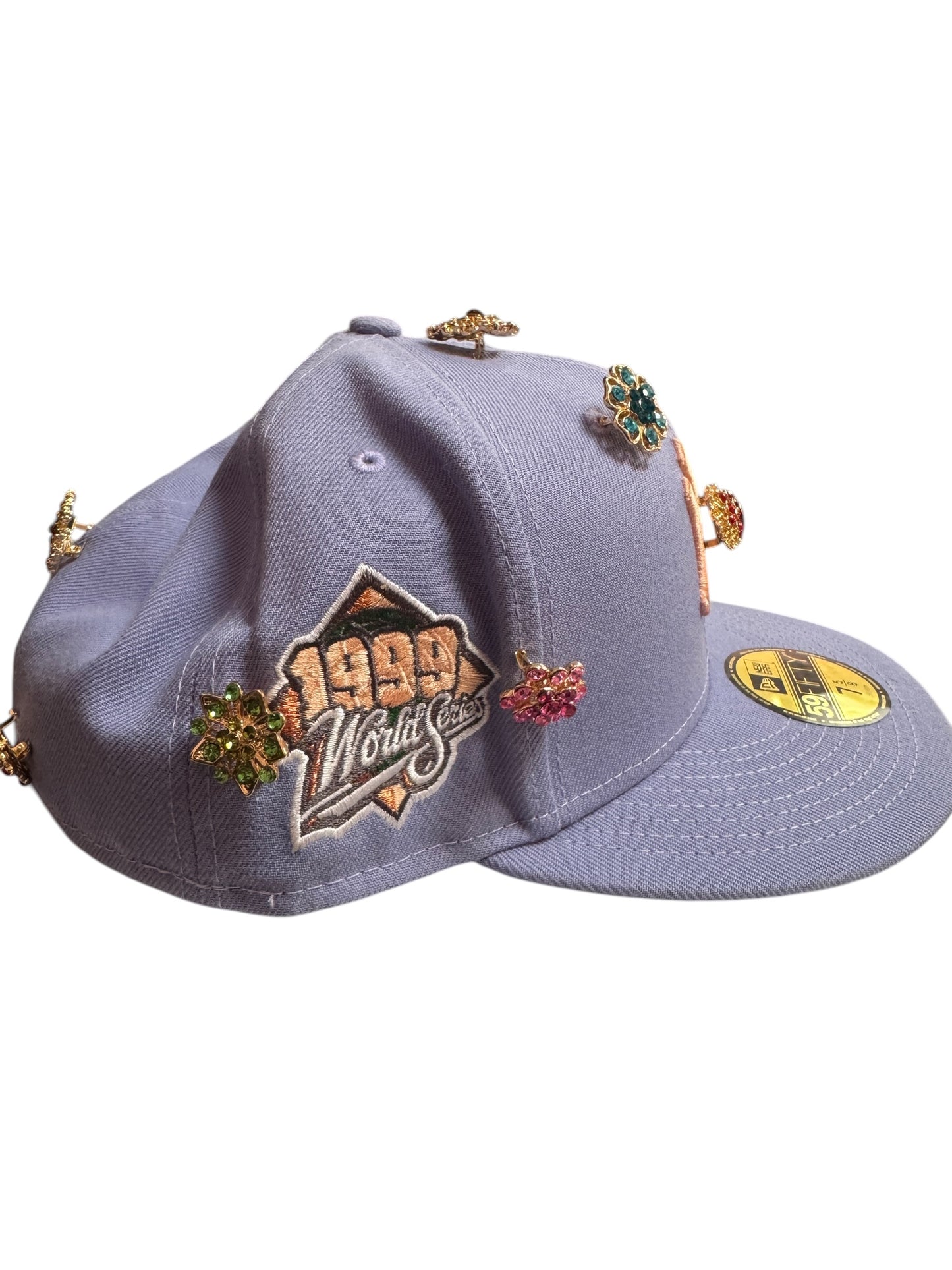 New York Yankees Bejeweled New Era Fitted Size 7 5/8 Light Blue / Peach