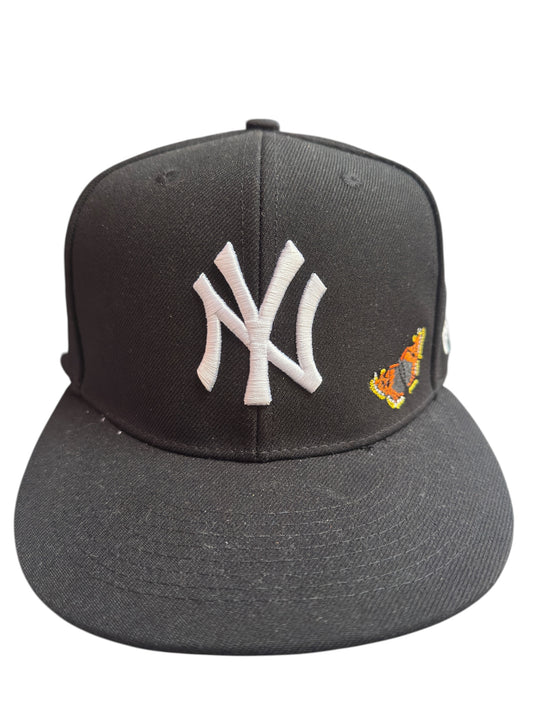 NY Butterflies Embroidered New Era Fitted Size 7 5/8 Black